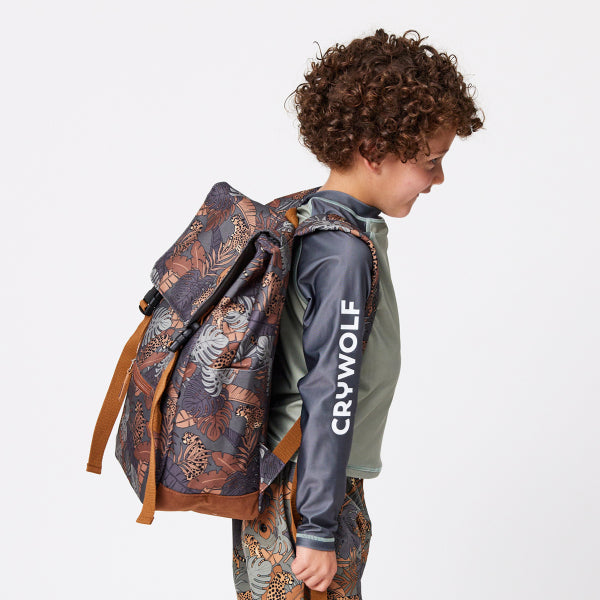 Child wearing the CRYWOLF Knapsack - Jungle side view