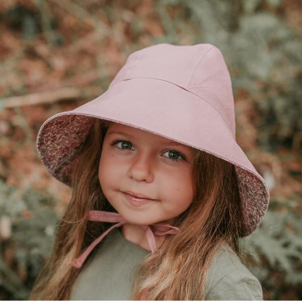 Child wearing reverse side of BEDHEAD HATS 'Sightseer' Girls Wide-Brimmed Sun Bonnet -Ramble / Rosa