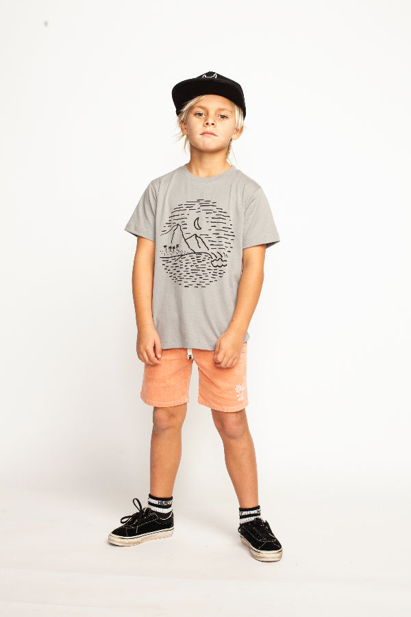 Boy wearing MUNSTER KIDS Oasis SS Tee - Charcoal