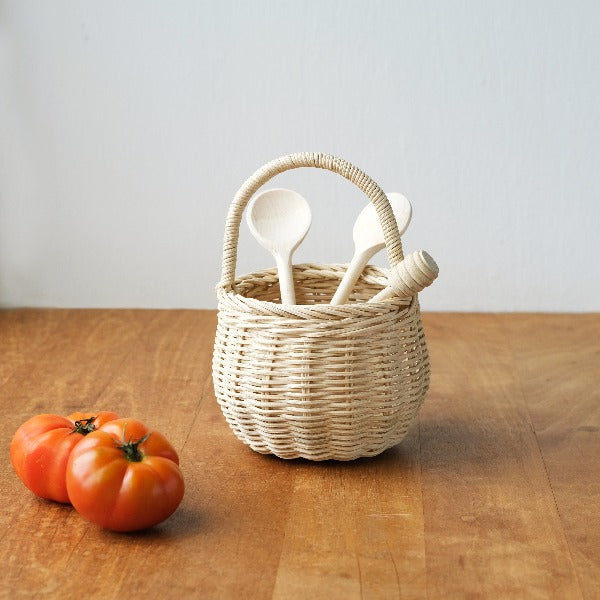 OLLI ELLA Rattan Berry Basket - Straw with utensils